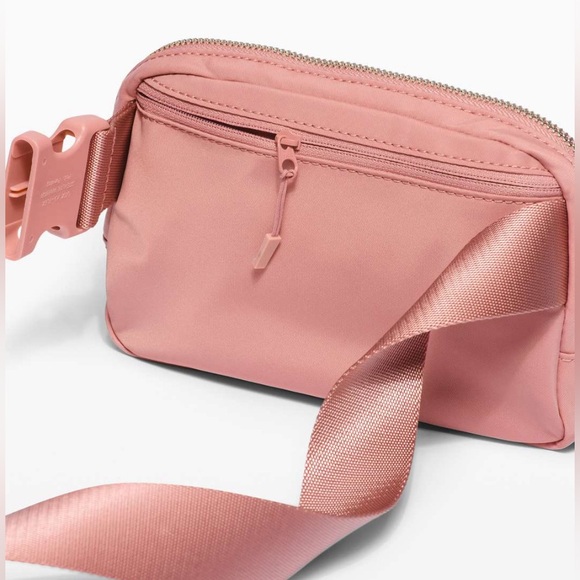 Lululemon rose gold belt bag - Picture 2 of 2